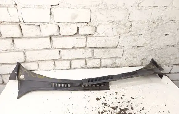 Volkswagen Golf Plus Wiper trim 5M0819403B 5M0819404