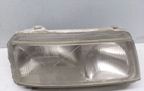 Volkswagen PASSAT B4 Headlight/headlamp 14197000R 14199500