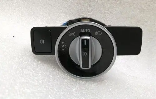 Mercedes-Benz CLA C117 X117 W117 Hazard light switch A2129050551