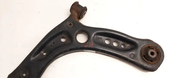 Volkswagen Golf VII Front lower control arm/wishbone 5Q0407151J