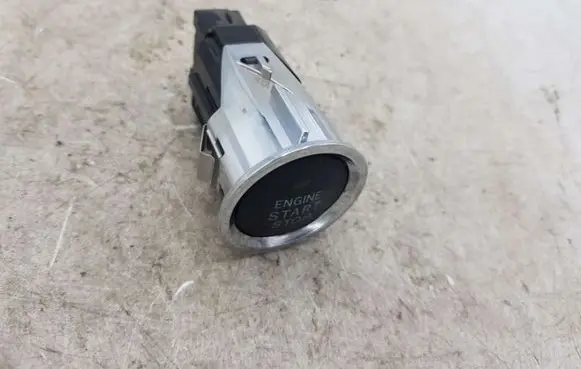 Toyota Corolla Verso E121 Engine start stop button switch 15A710
