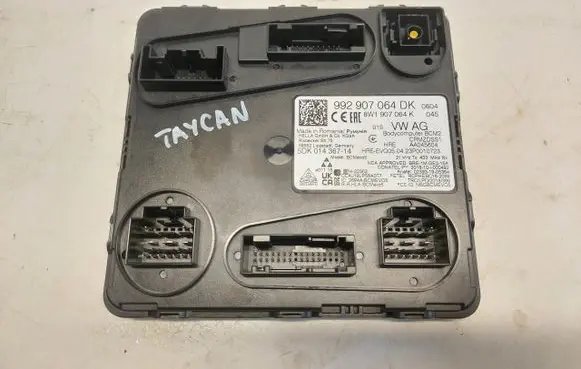 Porsche Taycan 9J1 Comfort/convenience module 992907064DKJLK01