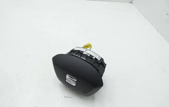 Seat Alhambra (Mk2) Steering wheel airbag cover 5F0880201J 20163480021 308891697