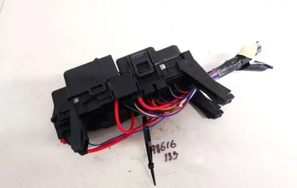 Volvo S80 Fuse box set 3800159hwb 3800159