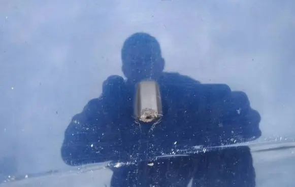 Windshield washer spray nozzle