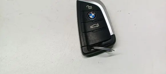 BMW X1 F48 F49 Ignition key/card 