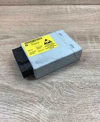 BMW 5 E60 E61 Center console control module 9183233 480355 28137346