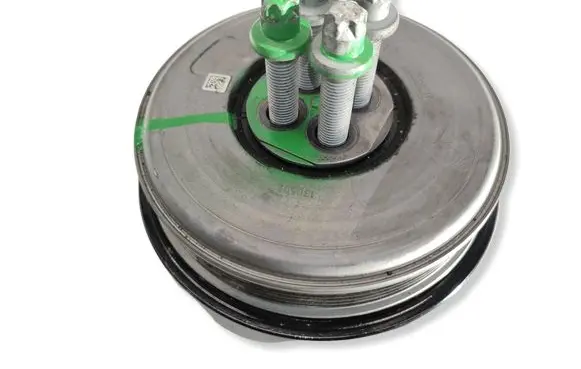 Mercedes-Benz E W212 Crankshaft pulley A6510351612