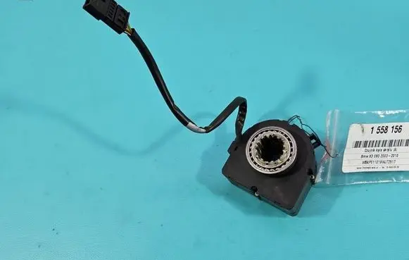 BMW X3 E83 Steering angle sensor 6781436 IMPRK1558156