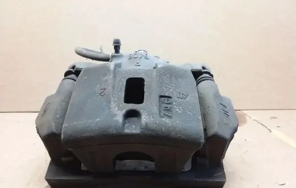 Lexus RX 330 - 350 - 400H Front brake caliper