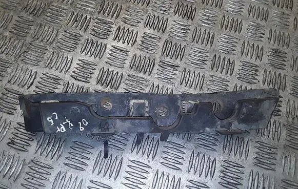 Citroen C5 Front bumper mounting bracket 9681058980