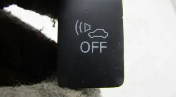 Mitsubishi Outlander Alarm switch 4567