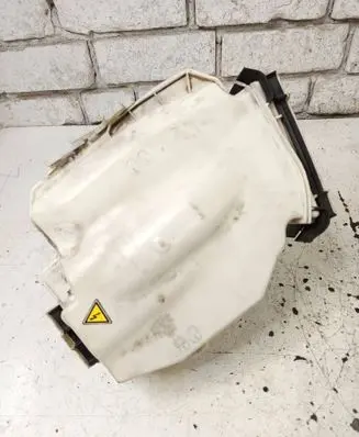 BMW X1 E84 Engine control unit box 