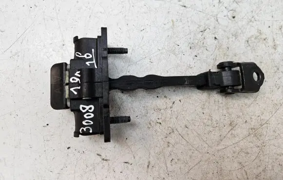 Peugeot 3008 II Front door check strap stopper