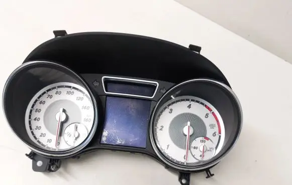 Mercedes-Benz CLA C117 X117 W117 Speedometer (instrument cluster) A1179004701 0263697120