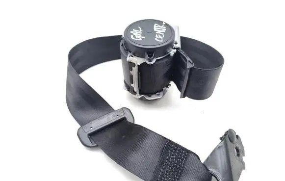 Audi A4 S4 B9 Middle seatbelt (rear) 8W0857807 3G0857737