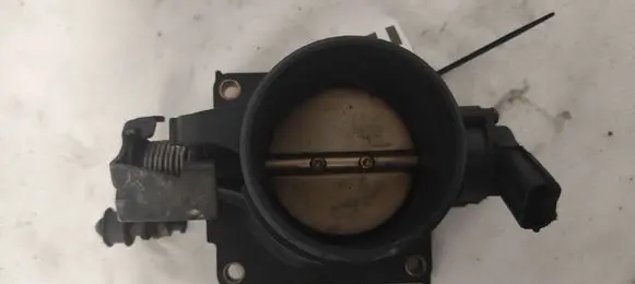 Ford Focus Throttle valve 988F9B989
