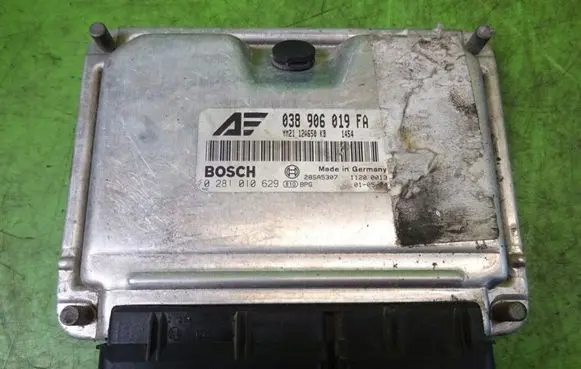 Ford Galaxy Engine control unit/module 0281010629