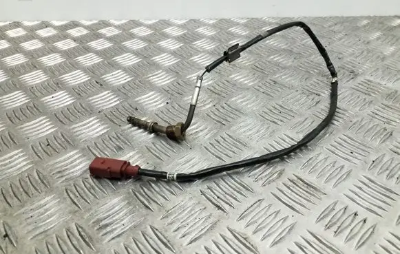 Skoda Octavia Mk2 (1Z) Exhaust gas temperature sensor 03L906088AJ