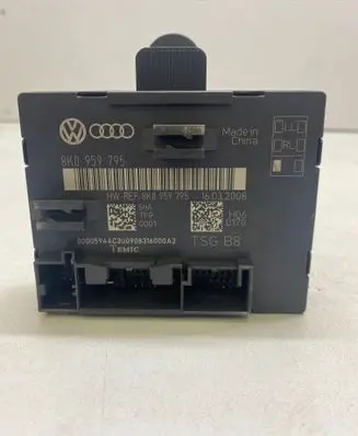 Audi A3 S3 8P Door control unit/module 8K0959795 S300908316000A