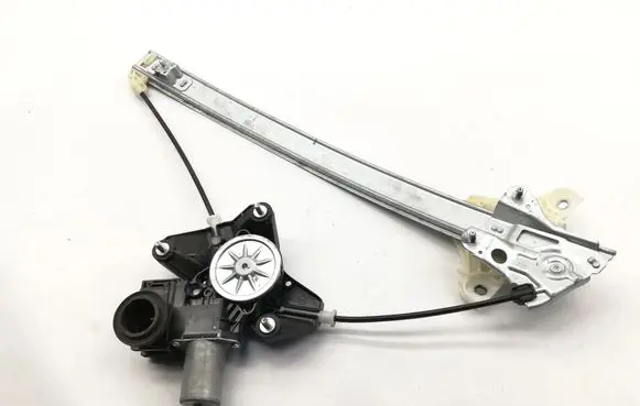 Toyota Yaris XP210 Front door electric window regulator 85720K0020