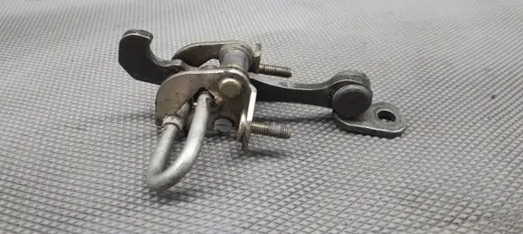 Alfa Romeo 147 Rear door check strap stopper 0140ga134