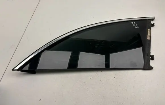 Mercedes-Benz R W251 Rear side window DOT18AS3M514 E000251 ESGWD49