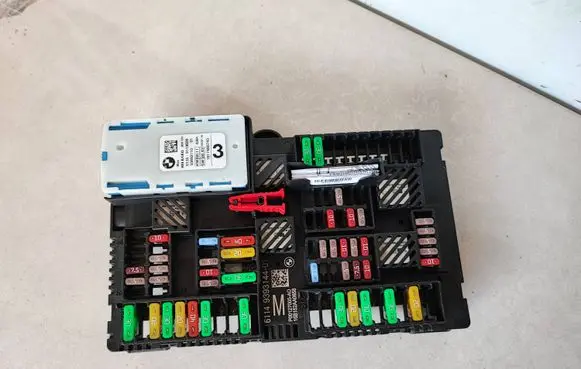 BMW 7 G11 G12 Fuse box set 9393144