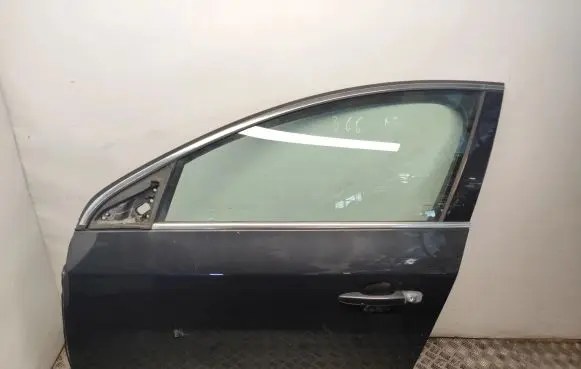 Volvo V60 Front door