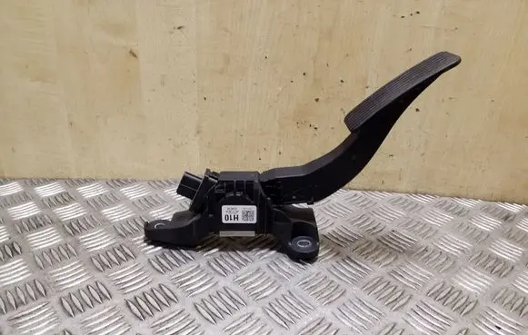 KIA Soul Accelerator throttle pedal 32700XXXXXX 00136810 CN05134603