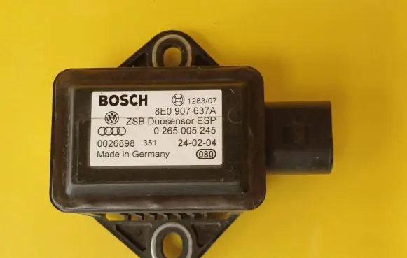 Audi A4 S4 B6 8E 8H ESP acceleration yaw rate sensor 8E0907637A 0265005245