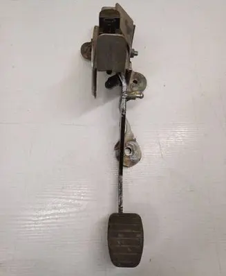 Renault Captur Clutch pedal 465039054R