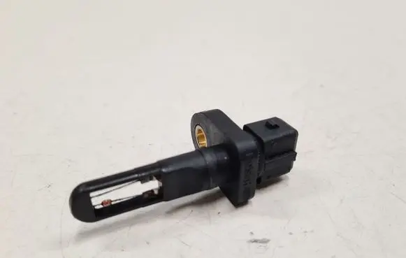 Volkswagen Golf IV Intake air temperature sensor 0280130085 058905379