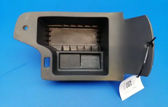 MG ZT - ZT-T Glove box central console FHM100280