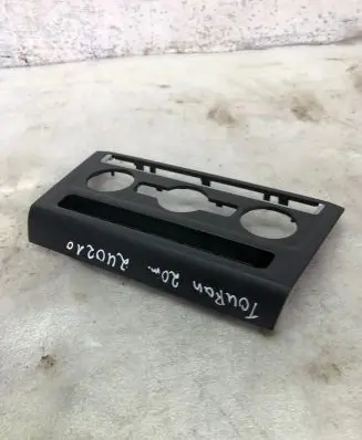 Volkswagen Touran III Climate control/heater control trim 5tb863042e