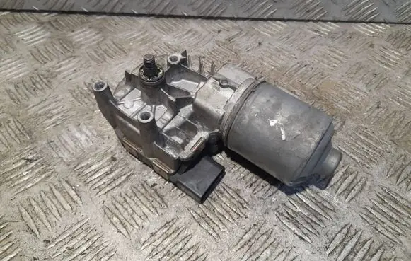 Volkswagen PASSAT CC Wiper motor 3C8955119A