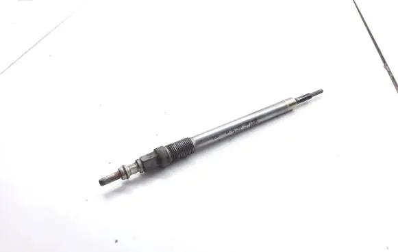 Mercedes-Benz Sprinter W906 Glow plug A0011597301