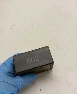 Audi A6 S6 C5 4B Window wiper relay 4B0955531D