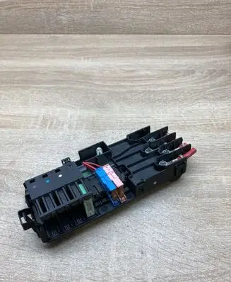 Mercedes-Benz E W211 Battery relay fuse 2115452301