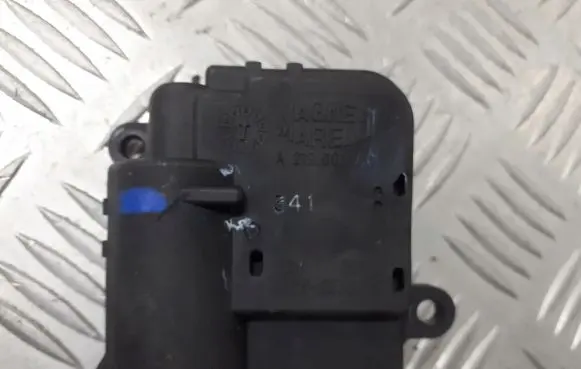 Peugeot 307 A/C air flow flap actuator/motor A21900100