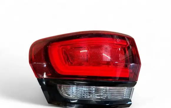 Rear/tail lights