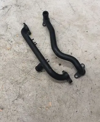 Audi A6 C7 Engine coolant pipe/hose 06E121083