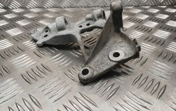 Generator/alternator bracket