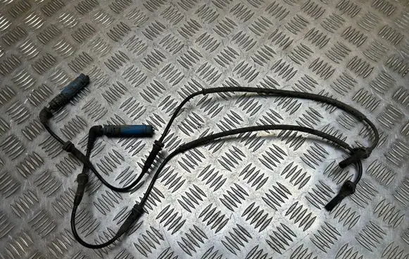BMW 5 E60 E61 ABS brake wheel speed sensor 6908705