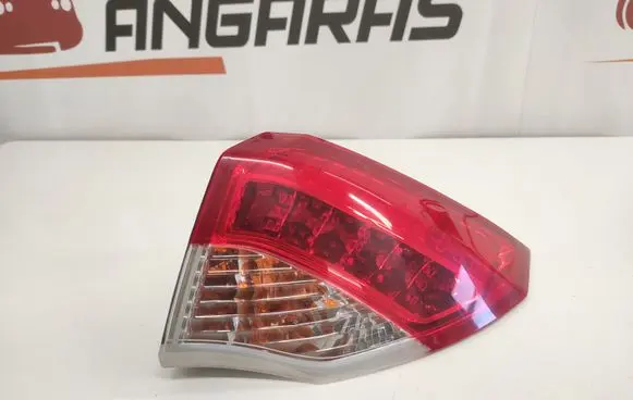 Renault Laguna II Rear/tail lights 265500001R
