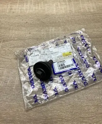 Volvo 240 Nuts/bolts 30748388
