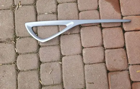 Opel Zafira C Front door trim (molding) 13308144