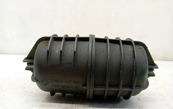BMW 3 E46 Vacuum air tank 2247620