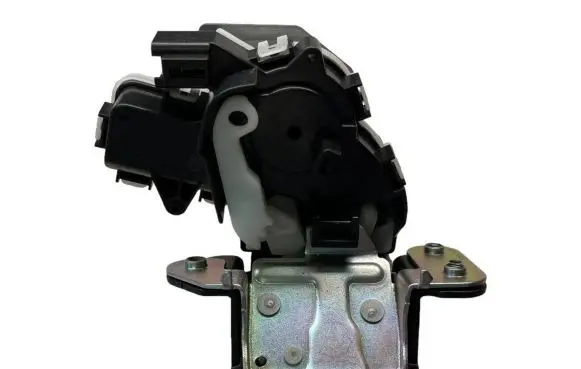 Mazda CX-5 II Tailgate/trunk/boot lock/catch/latch a8633