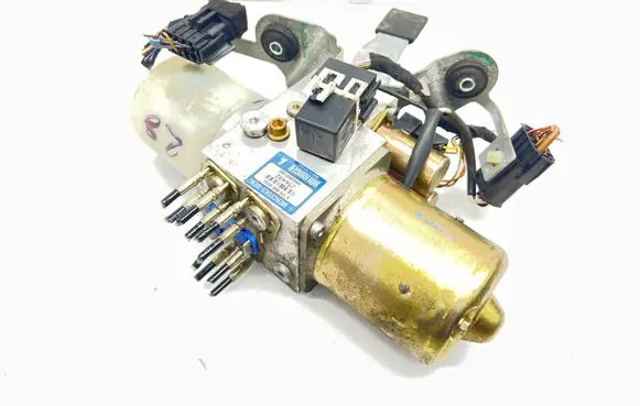 Mercedes-Benz SLK R170 Convertible roof hydraulic pump A1708000030